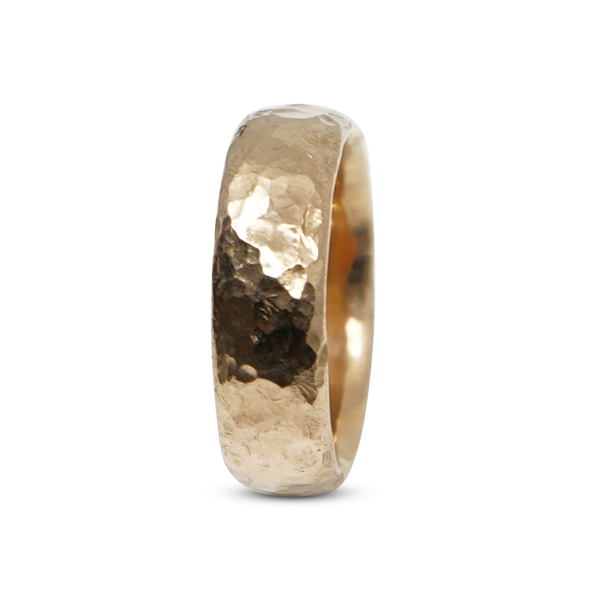 GOUDEN GEHAMERDE MANNENRING