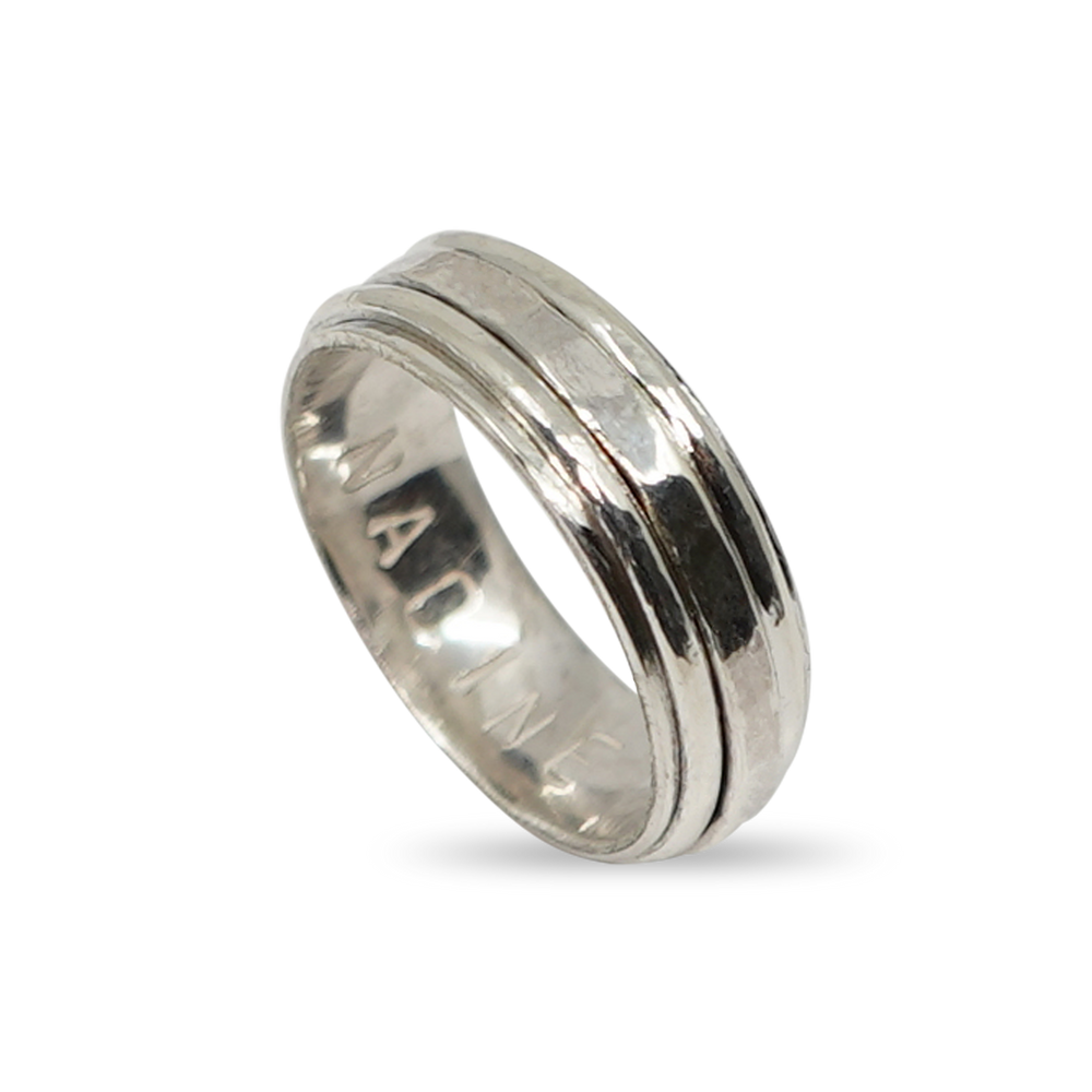 GEHAMERDE MANNENRING ZILVER