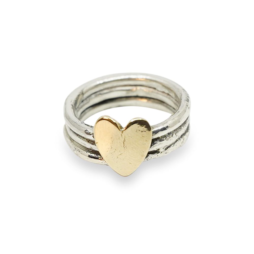 SET VAN 3 ZILVEREN RUWE RINGEN MET GOUDEN HARTJE