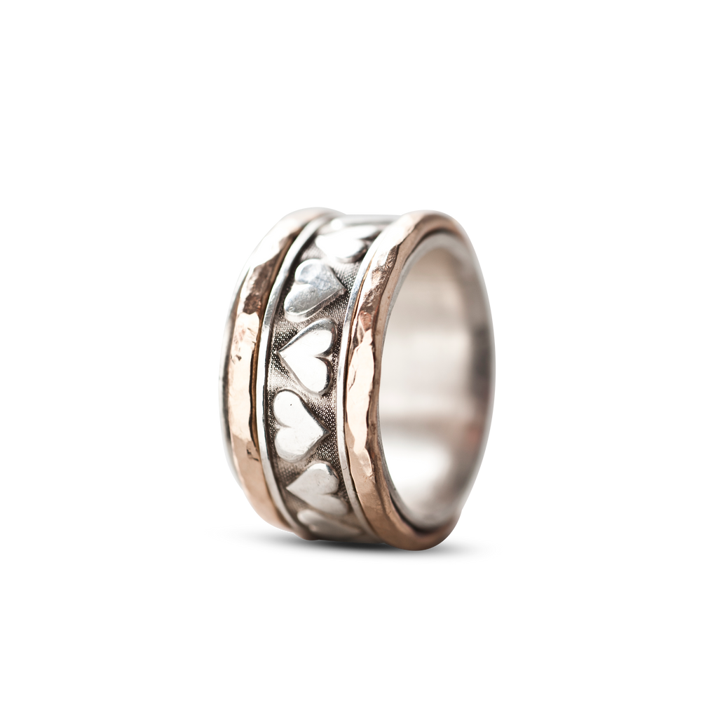 STOERE HARTENRING VAN ZILVER EN BRONS